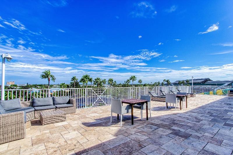 Lomakeskus New Hotel Collection Harbourside