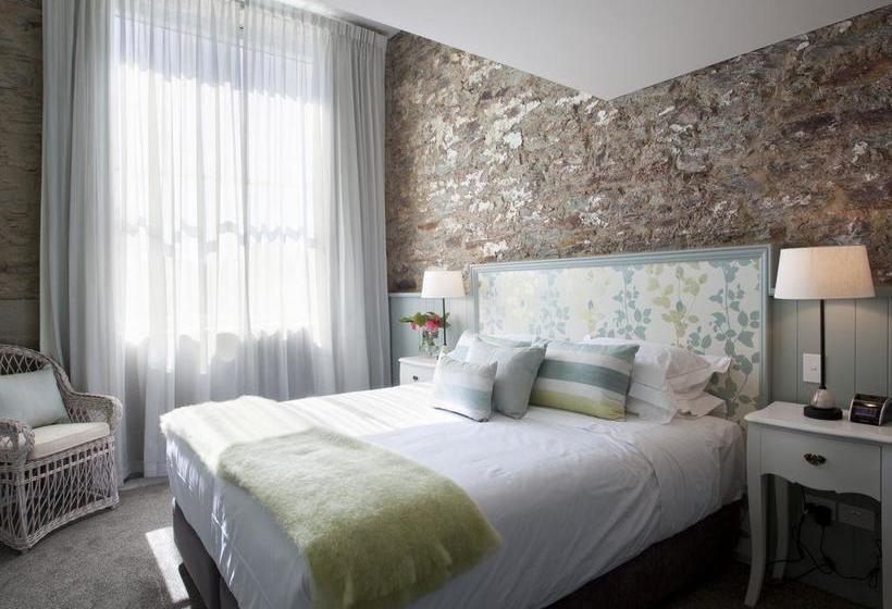 مبيت وإفطار Pitches Store