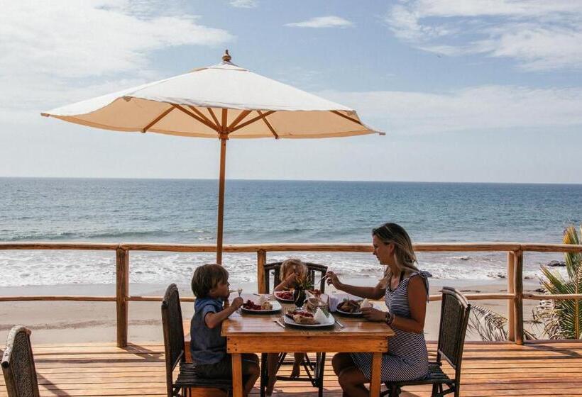 Отель Baja Canoas