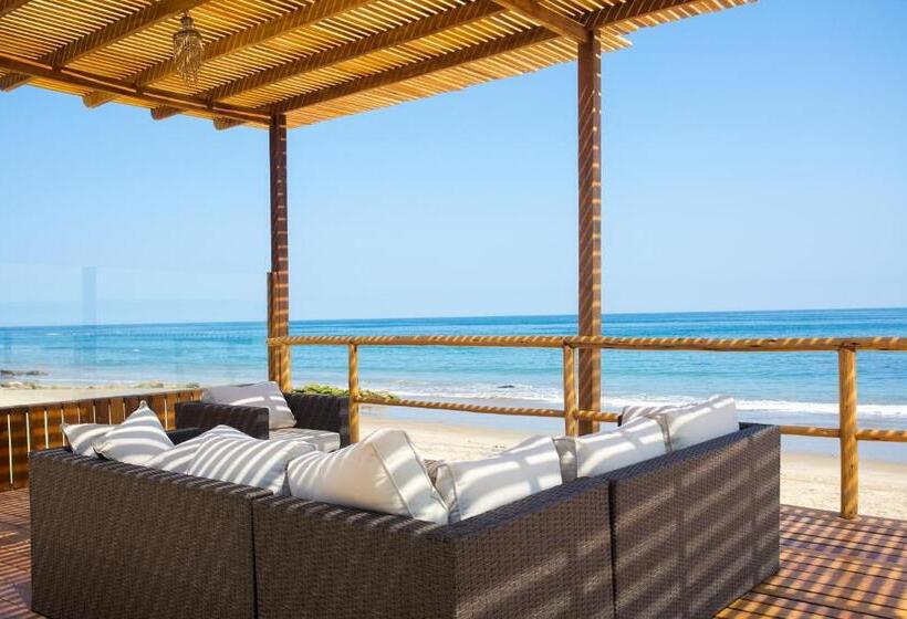 Отель Baja Canoas