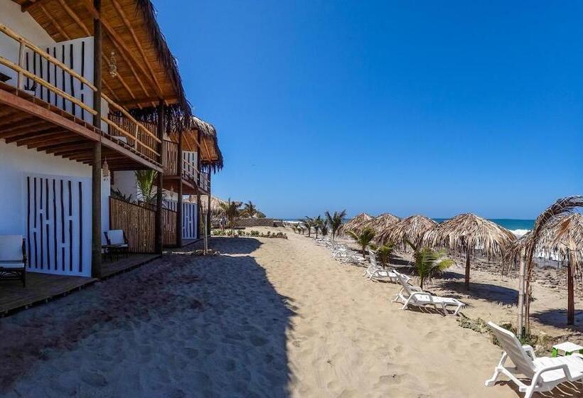 Отель Baja Canoas