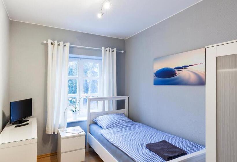 Отель Bett4you Pinneberg  Prisdorf