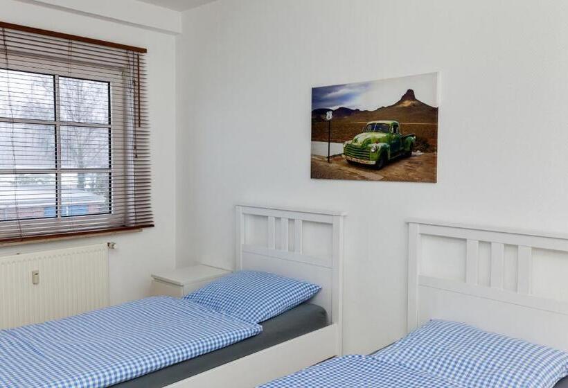 Отель Bett4you Pinneberg  Prisdorf