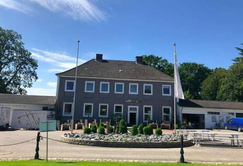 Отель Bett4you Pinneberg  Prisdorf