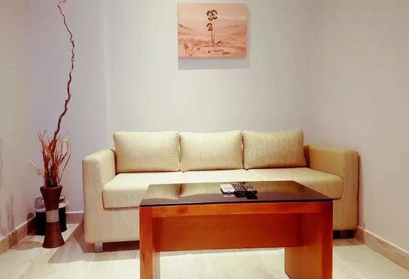 ホテル Chand V Residency