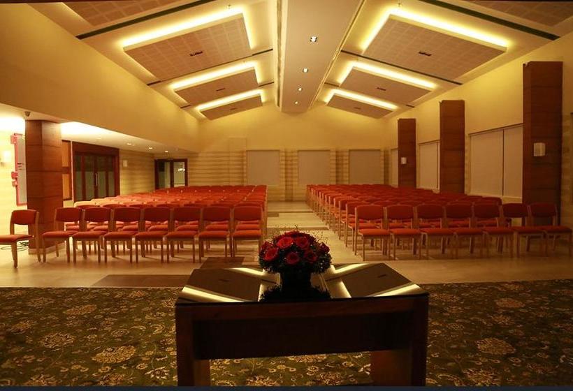 בית מלון כפרי Chand V Residency