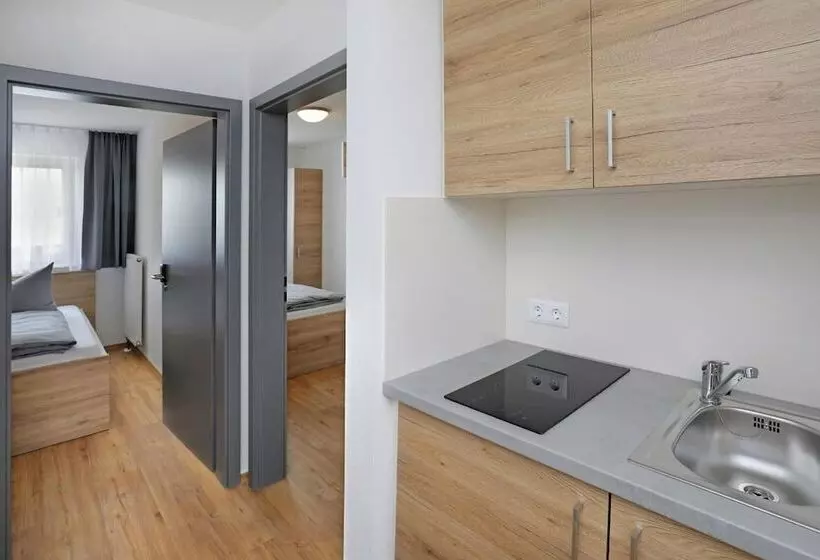 هتل Easy Sleep Apartment