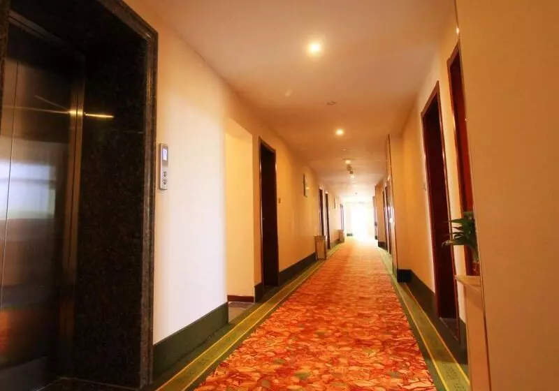 ホテル Greentree Inn Shanxi Xinzhou South Jianshe Road Express