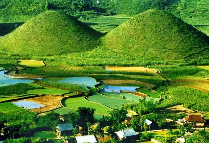 هتل Huong Thao 2