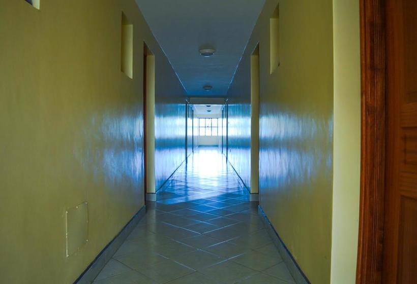 هتل Konza City Tranzit