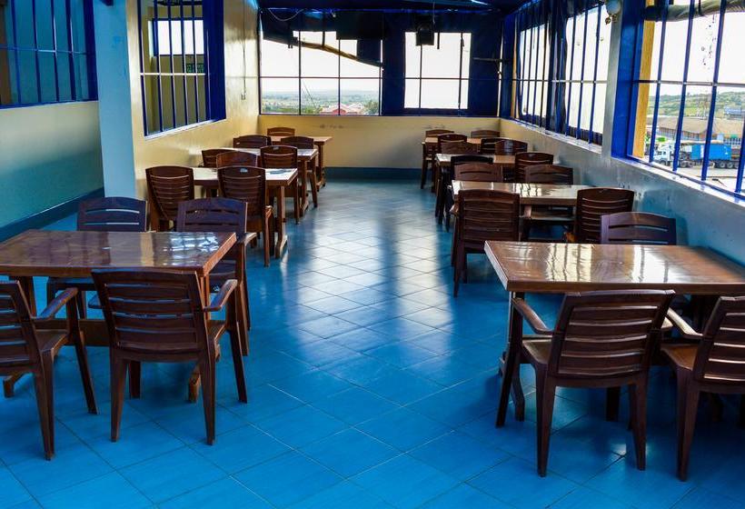 هتل Konza City Tranzit