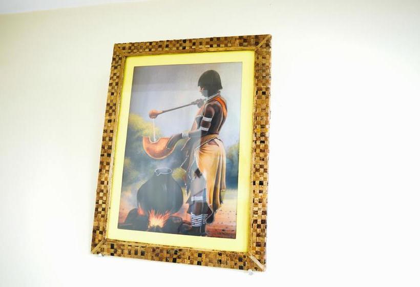 هتل Konza City Tranzit