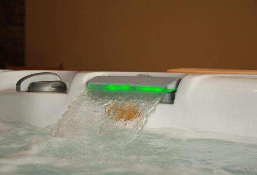 בית מלון כפרי La Petite France