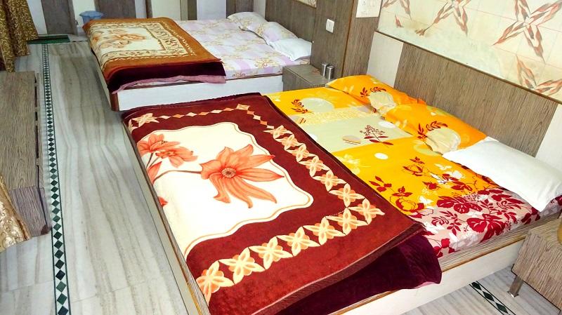 ホテル Spot On 61151 Madhuvan