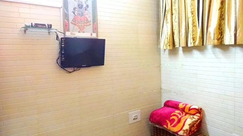ホテル Spot On 61151 Madhuvan