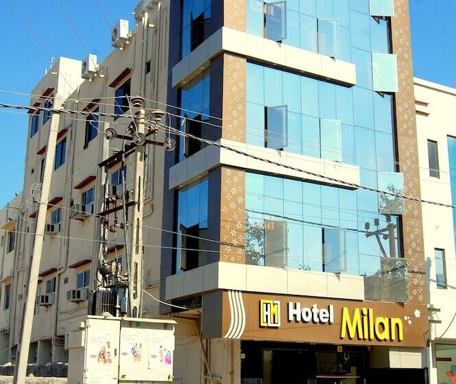 בית מלון כפרי Milan