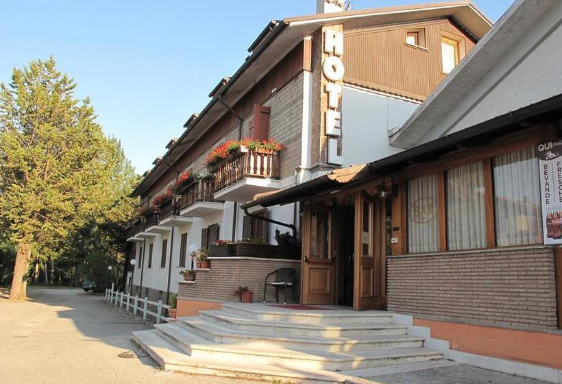 호텔 Ristorante La Nuova Fattoria