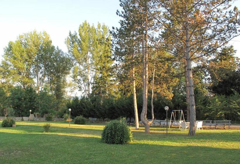 호텔 Ristorante La Nuova Fattoria