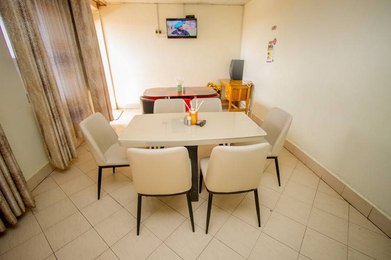 هتل Wamala Lake View