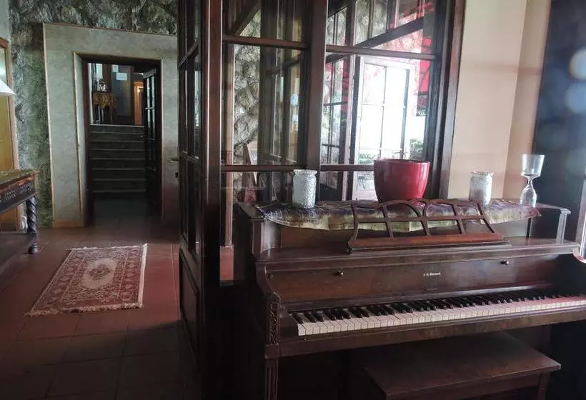 Lakeview Hotel And Resort