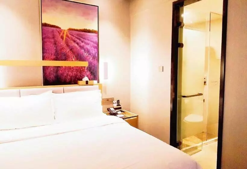 Lavande Hotel Taixing Jiangping Road