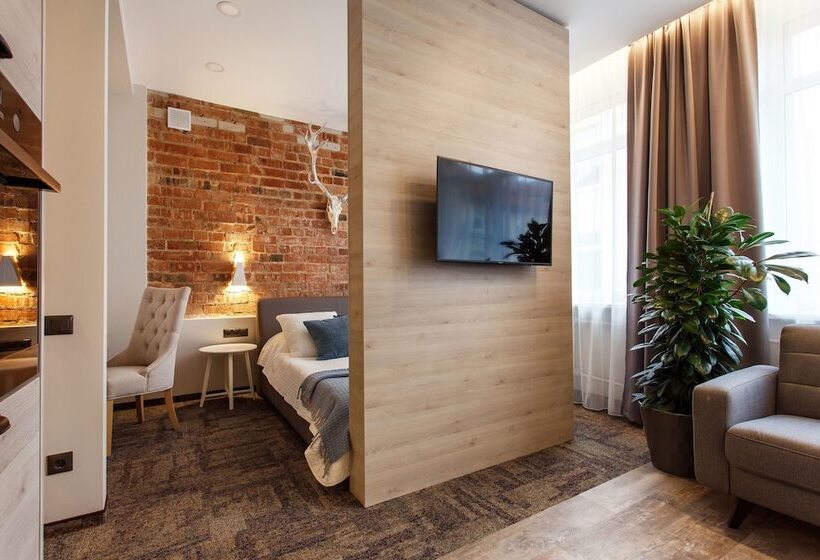 Old Town Trio Hostel Rooms