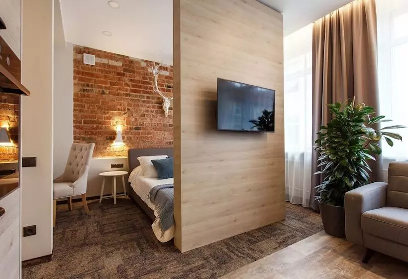 Old Town Trio Hostel Rooms