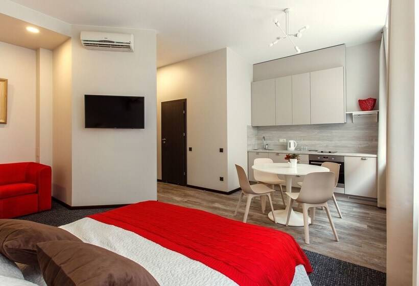 Old Town Trio Hostel Rooms