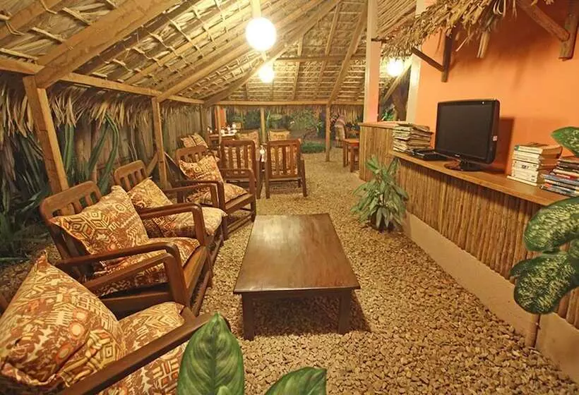 تختخواب و صبحانه Le Petit Paradis