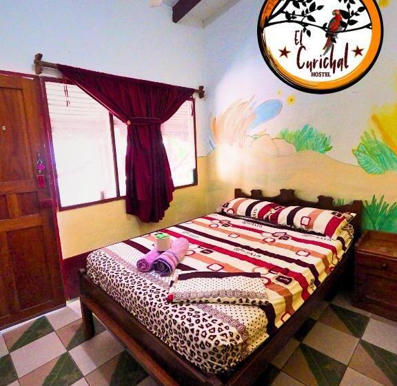 هتل El Curichal Hostel