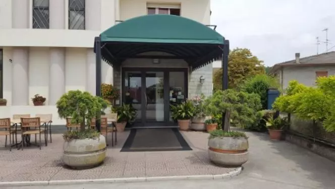 ホテル Passacor   Business & Bike