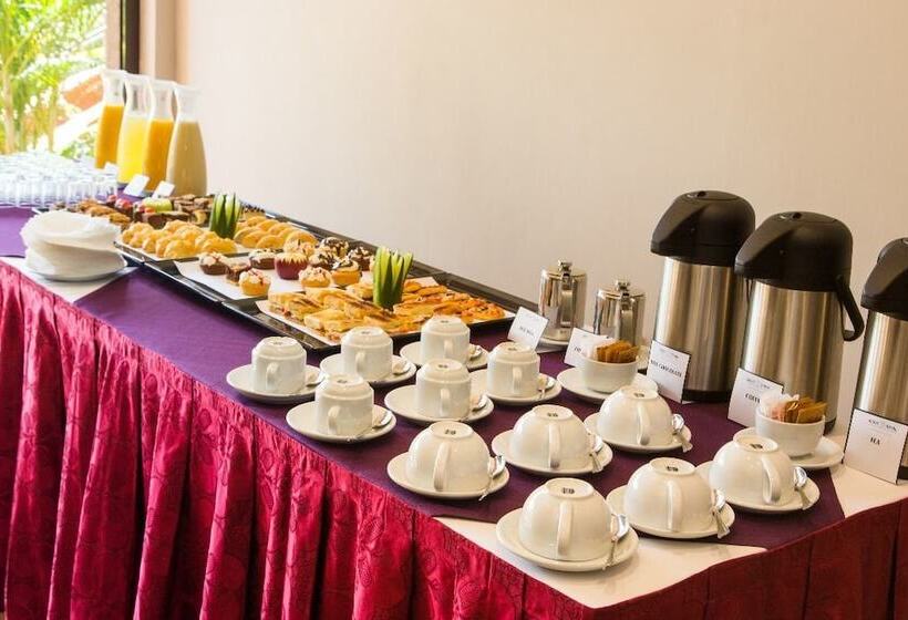 فندق Ridge Royal