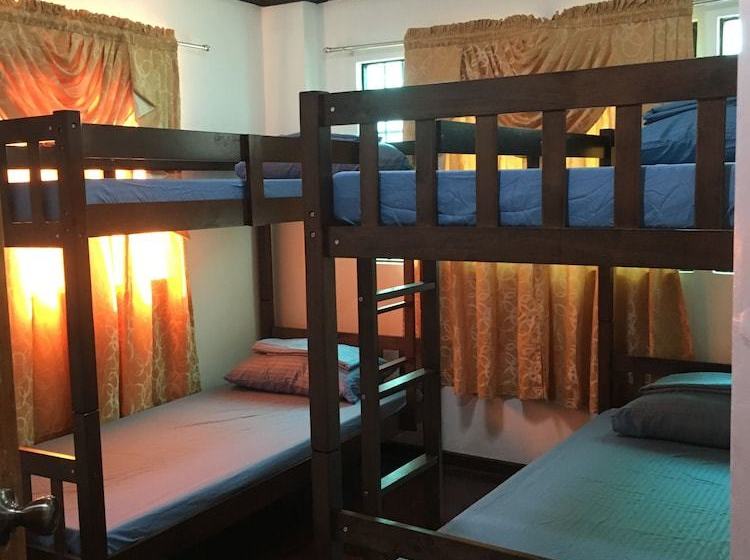 Joyful Island Hostel Mactan Beach