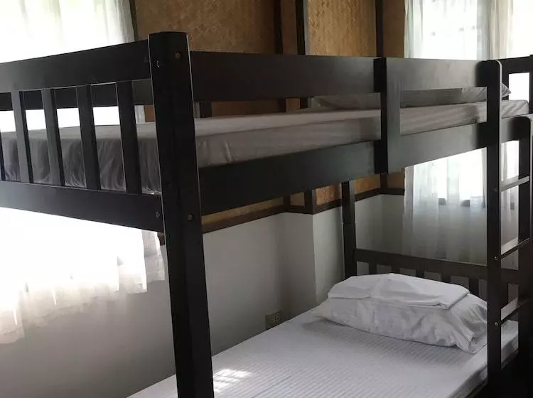 Joyful Island Hostel Mactan Beach