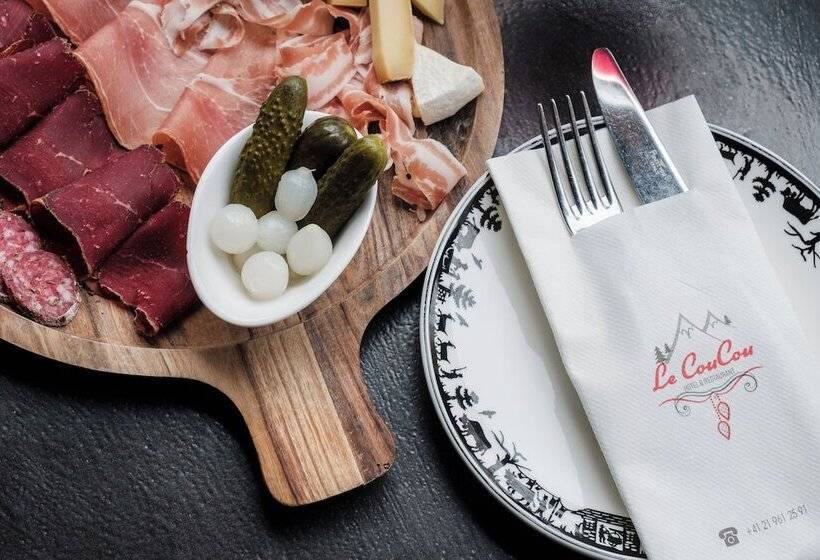 Le Coucou Hotel Restaurant & Lounge Bar