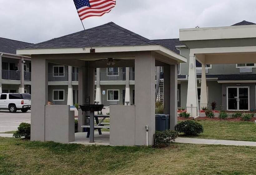 モーテル Scottish Inns & Suites   Crosby