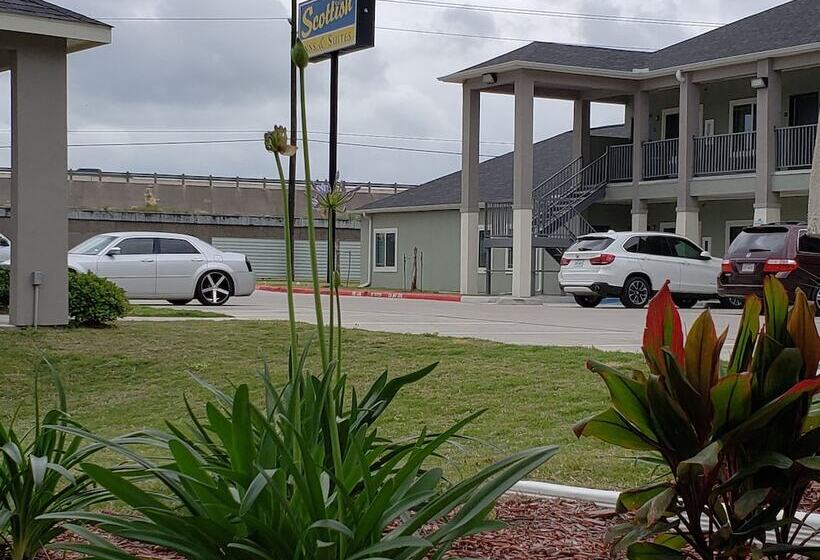 モーテル Scottish Inns & Suites   Crosby