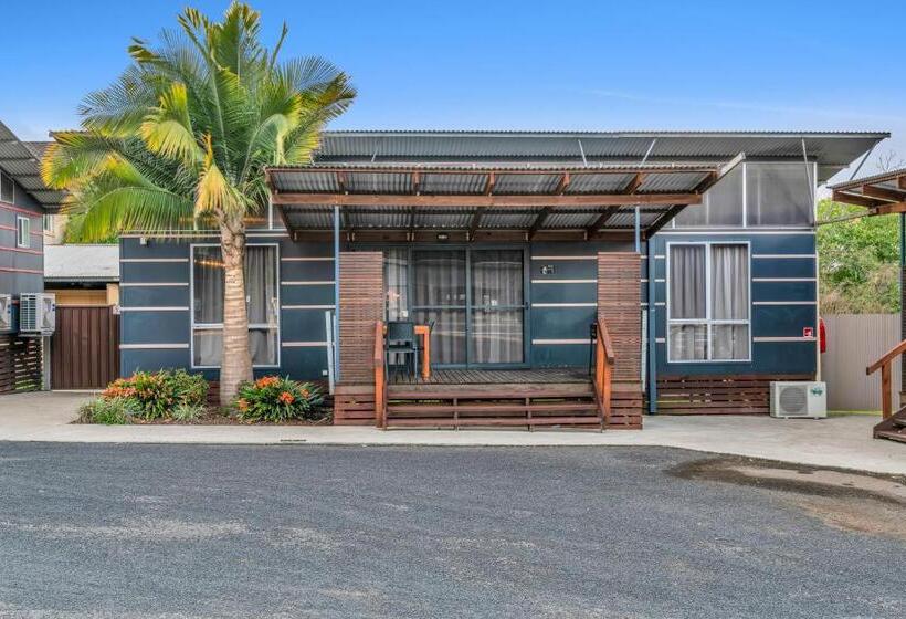 منتجع Ingenia Holidays Avina