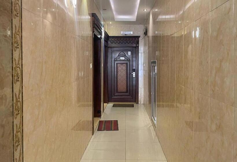 فندق الديار العالمية العزيزية Al Diyar