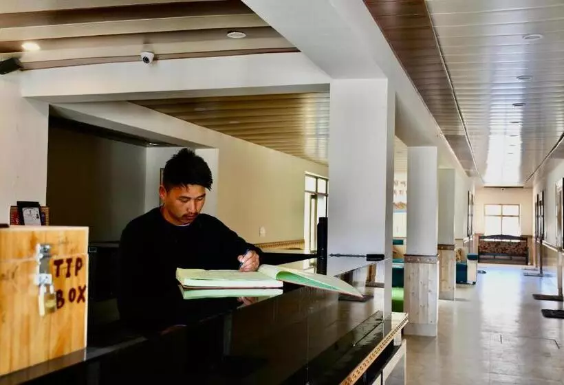 ベッドアンドブレックファースト Grand Himalaya Homestay Ladakh By Lexstays