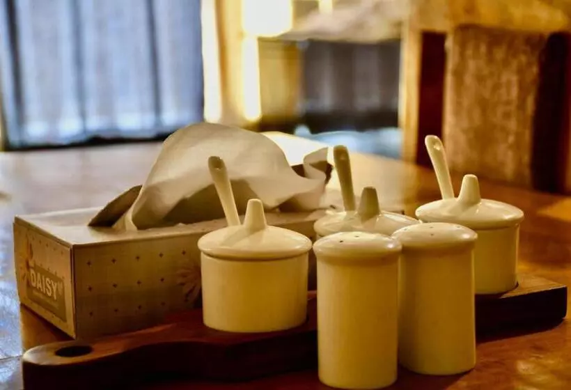 ベッドアンドブレックファースト Grand Himalaya Homestay Ladakh By Lexstays