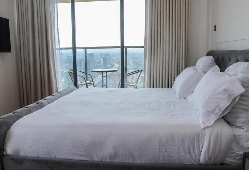 تختخواب و صبحانه Ternian