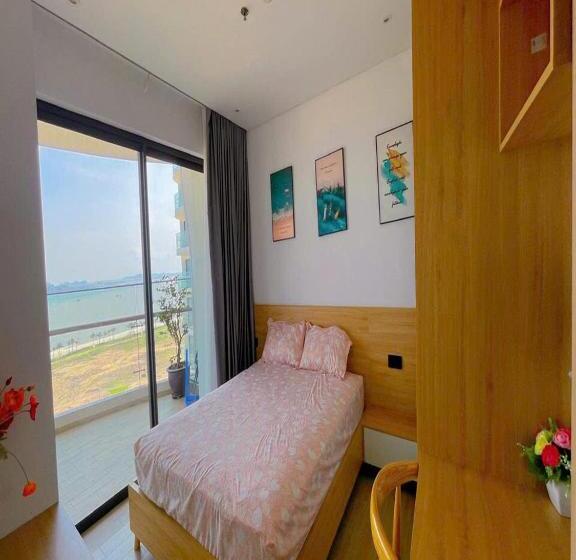 Homestay 3 Ngủ   Cạnh Biển   đầy đủ Tiện Nghi   View Biển