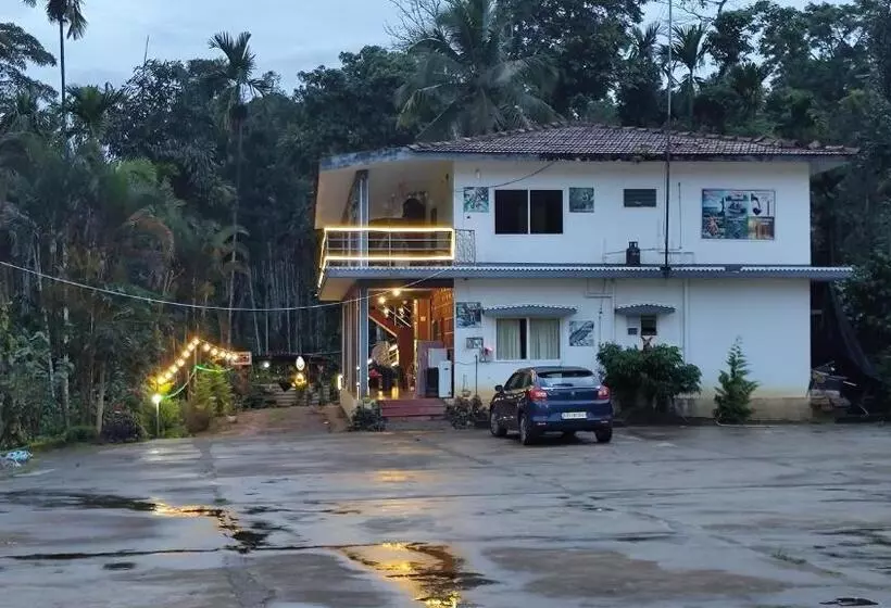 ホテル Coorg Estate Stay