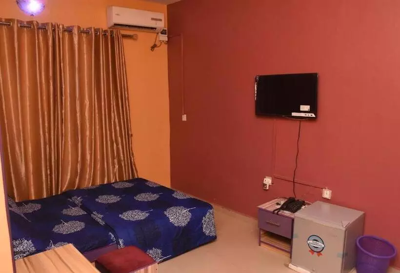 هتل کپسول Gracefield Hotel And Suites