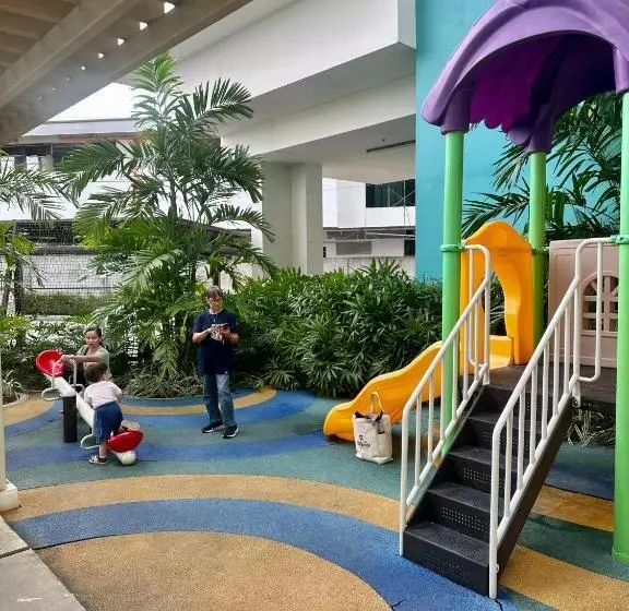 Kapselihotelli Mesavirre Garden Residences Condo Unit