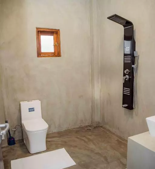 Hotelli Hirigala Beach Resort