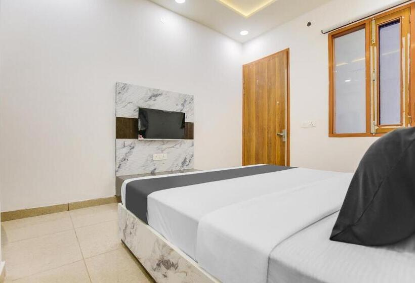 Отель O Grand Stay