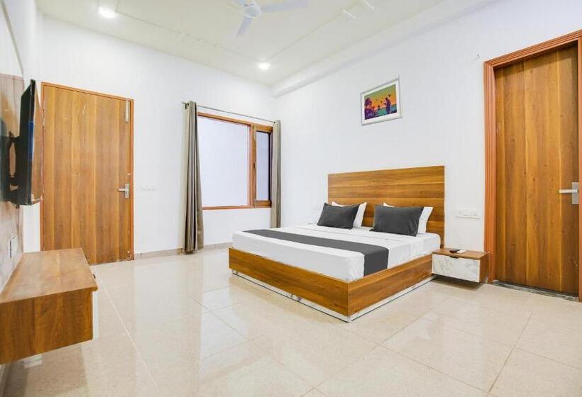 Отель O Grand Stay