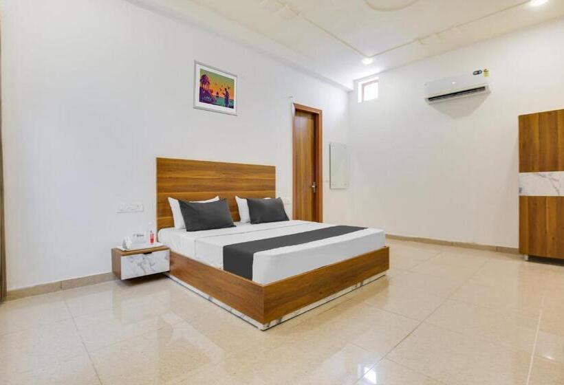 Отель O Grand Stay